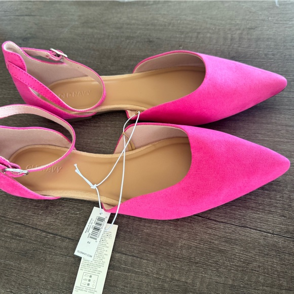 Pink flats 💗 - Picture 2 of 2